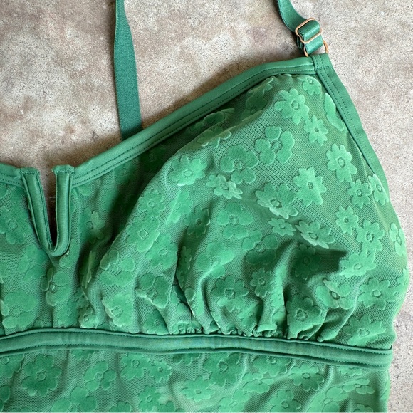 NWT Victoria’s Secret Pink Flocked Mesh Bralette size XXL NEW - Picture 3 of 6